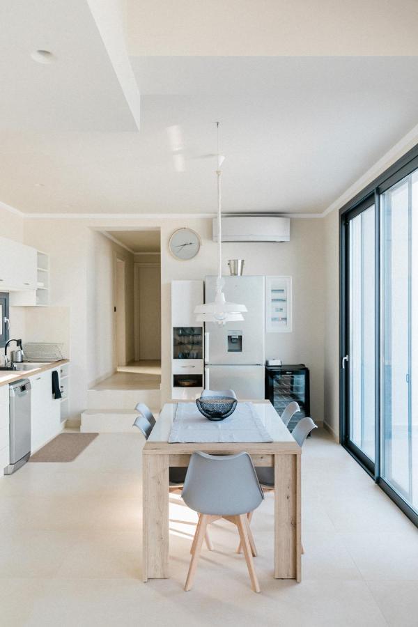 Tempestini Exclusive Villas นิเกียนา ภายนอก รูปภาพ